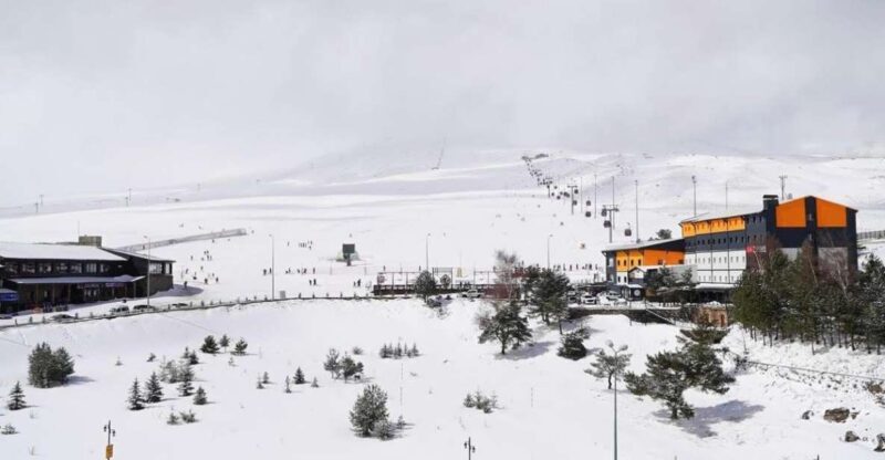 Erciyes Mountain & Ski Tour with Professional Ski Instructor - Skiing and Learning
