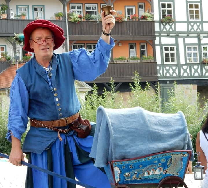 Erfurt: On the road with the bridge builder. Walking tour with anniversary tasting. - Exploring Erfurt’s Krämerbrücke with the Bridge Builder: A Detailed Review