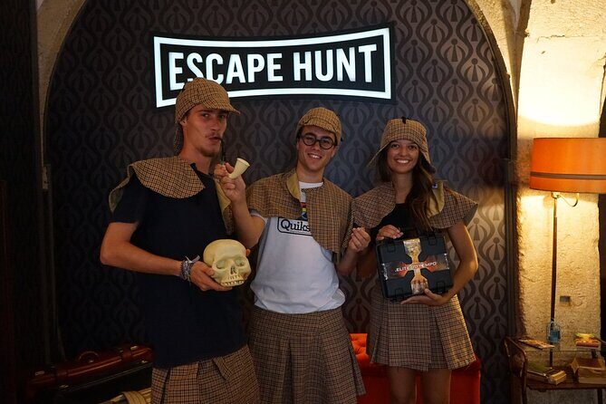 Escape Hunt Experience - The Authentic Feel and What Reviewers Say