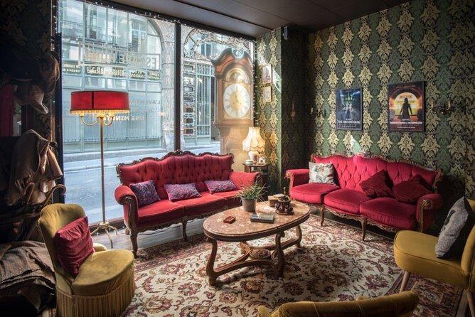 Escape Hunt Paris, Escape Game - The Experience in Detail: What You Can Expect