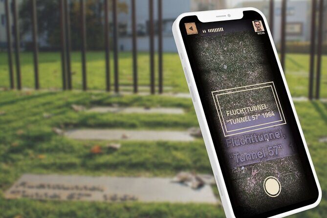 Escaping and spying on the Berlin Wall Scavenger hunt - A Deep Dive into the Experience