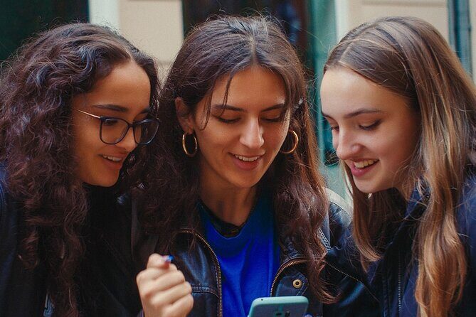 Escaping and spying on the Berlin Wall Scavenger hunt - Frequently Asked Questions