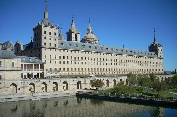 Escorial Monastery and the Valley of the Fallen Tour from Madrid - FAQ
