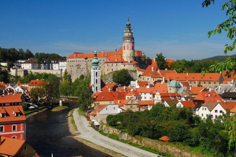 eský Krumlov - with entrance to the castle - Pricing and Value