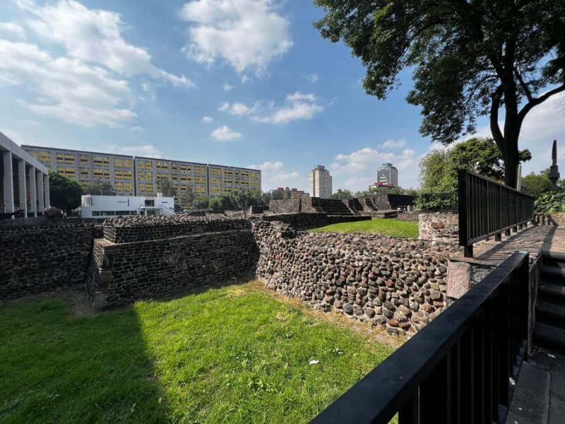 Esoteric Mexico City: Mysticism, Santeria, and Santa Muerte - A Deep Dive into the Mexico City Mystical Tour