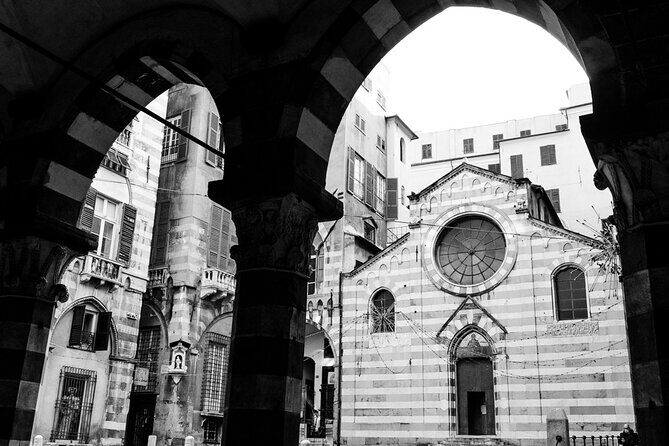 Essential Genoa Photo Tour - Discovering Genoa’s Photogenic Charm