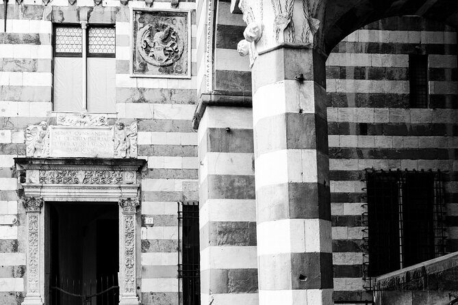 Essential Genoa Photo Tour - What to Expect During the Walk