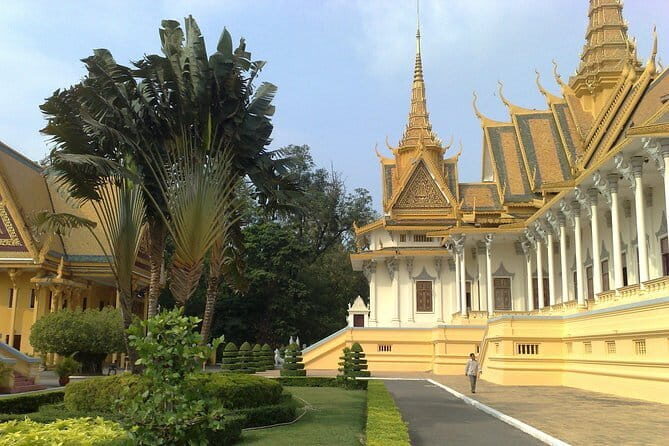 Essential Phnom Penh by Cyclo - A Deep Dive into the Experience