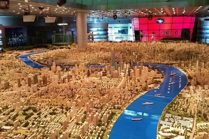 Essential Shanghai Bund and Yuyuan Garden City Sightseeing Trip - Authentic Insights from Past Participants
