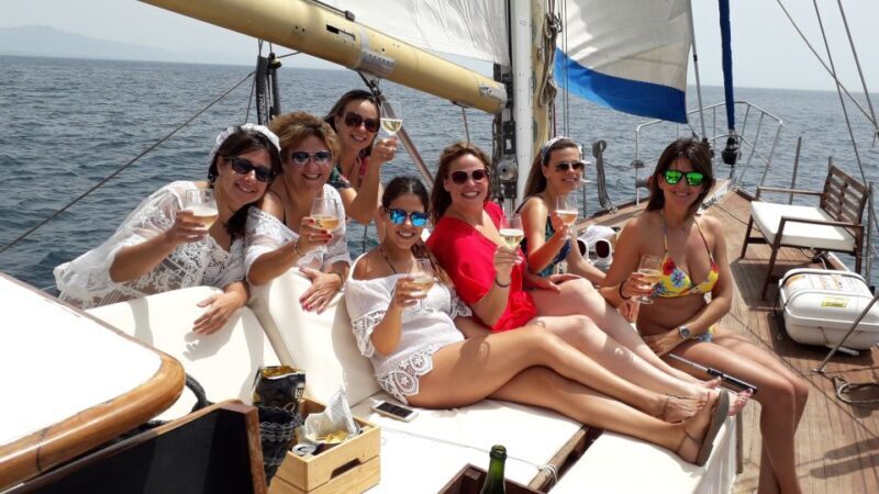 Estepona: Dolphin Watching Sailboat Cruise with Drink - In-Depth Review: What to Expect on the Estepona Dolphin Watching Cruise