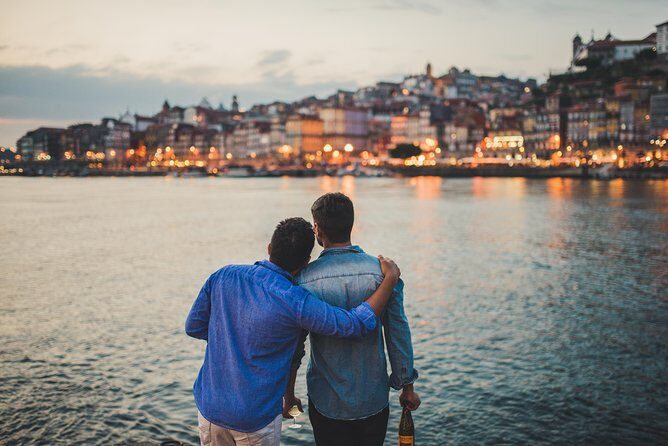 Eternalizing your trip - A Closer Look at the Porto Photo Tour