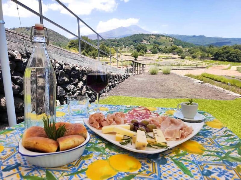 Etna Aromatic Experience: Scents of Sicily and Signature Flavors - An In-Depth Look at the Etna Aromatic Experience