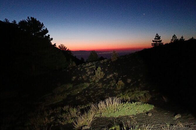 Etna at dawn Private Guided Tour - Starting Early: The Magic of Dawn at Etna