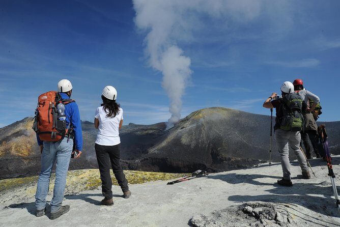 ETNA CENTRAL CRATER EXCURSION (3,345 m a.s.l.) - What to Expect from the Etna Central Crater Excursion