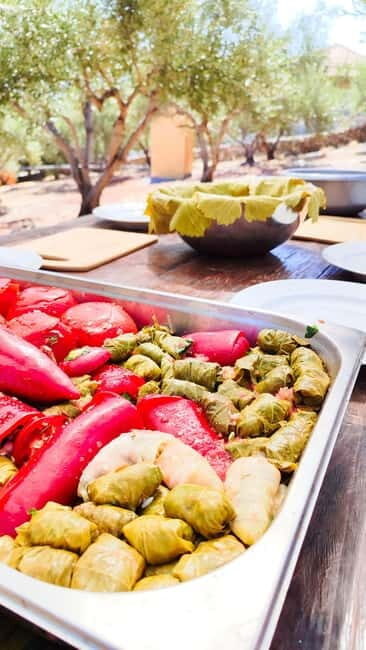 Eva's Traditional Cooking Lesson in Sisi - Family Estate - Who Is This Tour Perfect For?