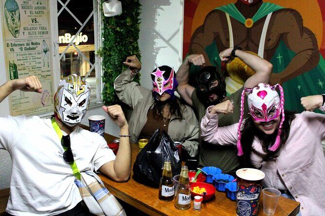 Even the Rudos Can't Resist the Tacos and Mezcal Fight Tour - The Itinerary in Detail