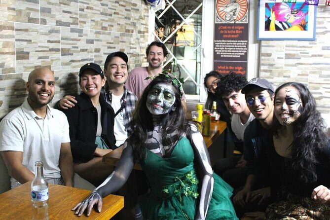 Even the Rudos Can't Resist the Tacos and Mezcal Fight Tour - Who is This Tour Best For?