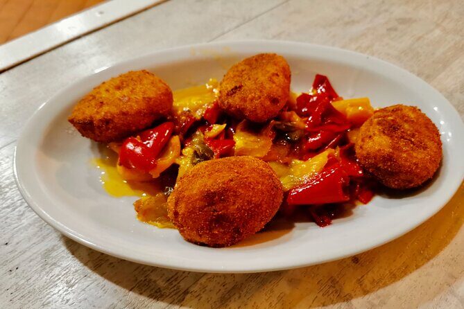 Evening Flavors of Naples: Guided Food Tour and Wine Tasting - A Deep Dive into the Evening Flavors of Naples Tour