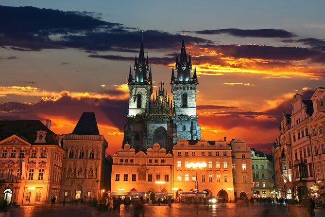 Evening View Walk in Prague - Who Should Book This Tour?