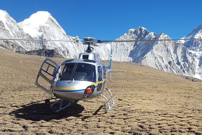 Everest Base Camp Landing by Helicopter at kalapathar View Point - An In-Depth Look at the Helicopter Everest Experience