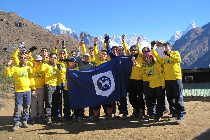 Everest Base Camp Trek - The Highlight: Everest Base Camp and Kala Patthar