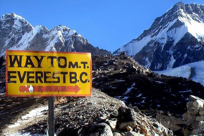 Everest Base Camp trek in 14 days - The High-Altitude Push to Everest’s Footsteps