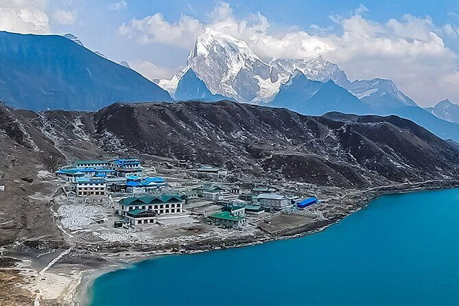 Everest Base Camp Via Gokyo Lakes - The Sum Up