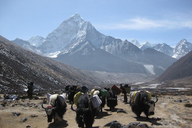 Everest Three (High) Passes Trekking - Weather and Best Time to Go