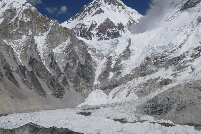 Everest Three Pass Trek - An In-Depth Look at the Everest Three Pass Trek