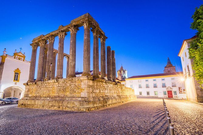 Evora and Monsaraz Private Tour From Lisbon - A Tale of Two Towns: What Makes This Tour Special