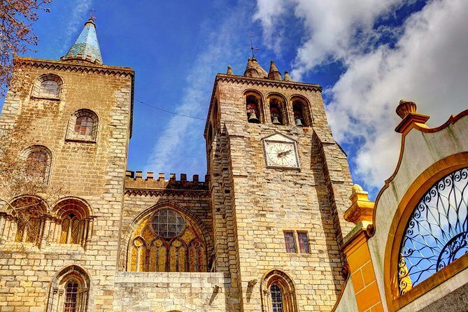 Evora and Monsaraz Private Tour From Lisbon - FAQs