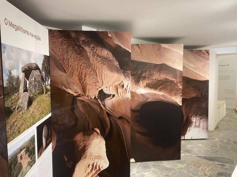 Évora or Montemor: Guided Tour of the Escoural Caves - The Experience from the Guides