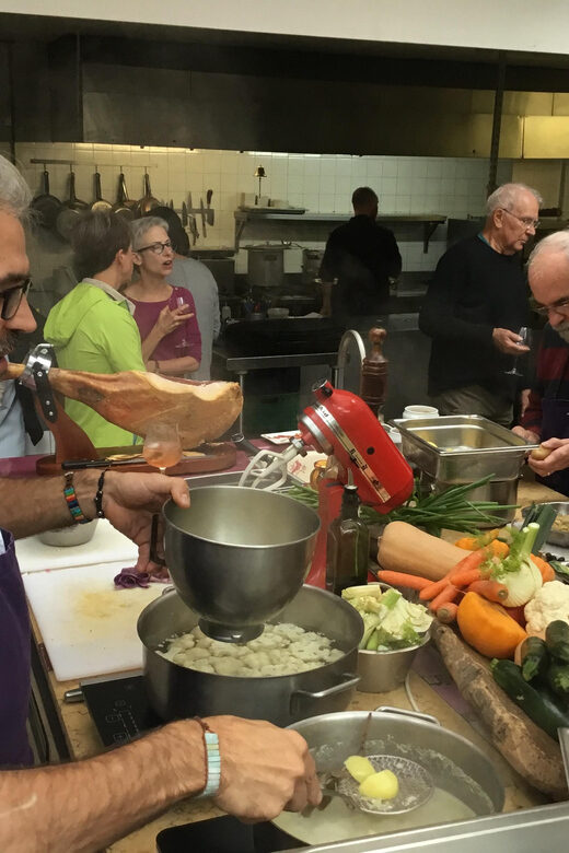 Exceptional cookery workshop or course in Avignon - Key Points