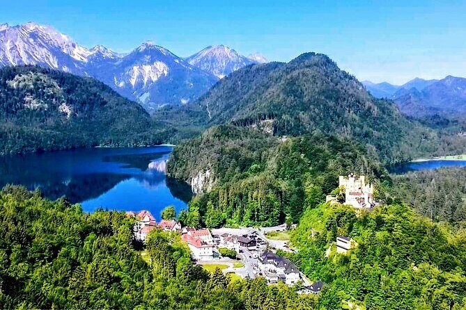 EXCLUSIVE 3 Royal Castle SKIP-THE LINE Tour of Neuschwanstein + Linderhof + Hohenschwangau from Munich - FAQ