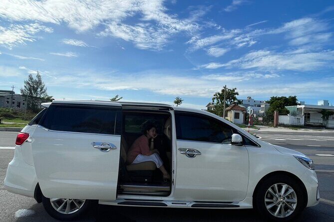 Exclusive Airport Meet & Greet Service - A Closer Look at the Experience