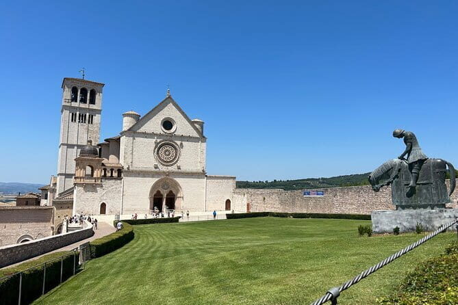 Exclusive Assisi & Sagrantino di Montefalco Wines from Florence - Key Points