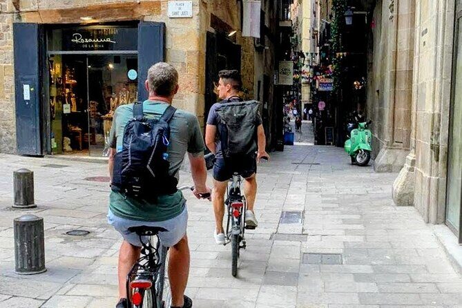 Exclusive Barcelona Bicycle Food tour: 6 neighbourhoods + food - Key Points