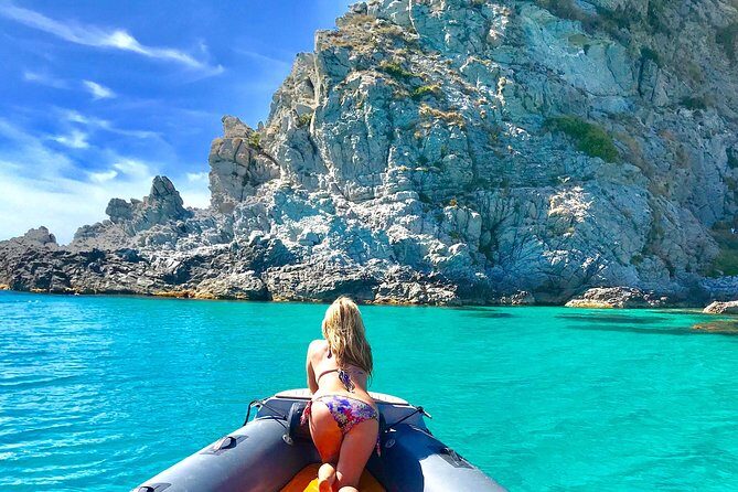 Exclusive boat tour in Tropea. Just you and your family - 4 hours - FAQ