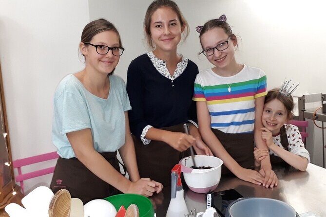 Exclusive chocolate course short version - An In-Depth Look at the Viennese Chocolate Workshop