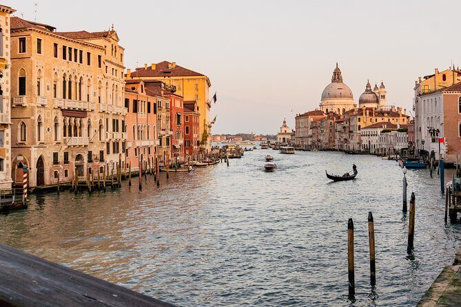 Exclusive Cinematic Photoshoot: Capture Venice Hidden Gems - The Sum Up