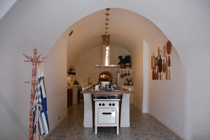 Exclusive Cooking Experience in our Cave Home by Petra Kouzina - Who Will Love This Experience?