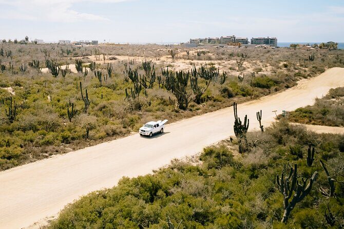 Exclusive Experienced Surfing Adventure with 4x4 & Photography - An In-Depth Look at the Tour Experience