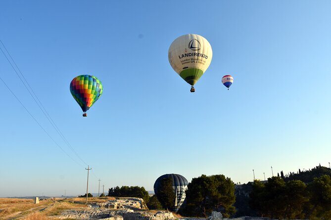 Exclusive flight in a balloon in Gravina in Puglia - An In-Depth Look at the Hot Air Balloon Adventure