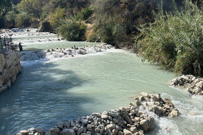 Exclusive Full-Day Tolantongo & La Gloria Hot Springs Adventure - Who Will Enjoy This Tour?