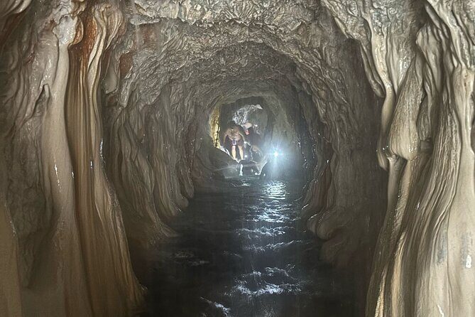 Exclusive Full-Day Tolantongo & La Gloria Hot Springs Adventure - The Sum Up