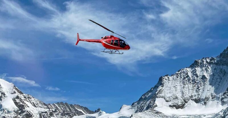 Exclusive helicopter-tour for 4 people to the Swiss Alps - Exclusive helicopter-tour for 4 people to the Swiss Alps
