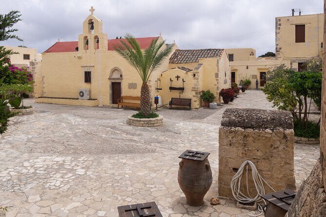 Exclusive Jeep Tour, South Crete, Winery, Donkeys, Secret Beach - Starting with the Winery – Zacharioudakis