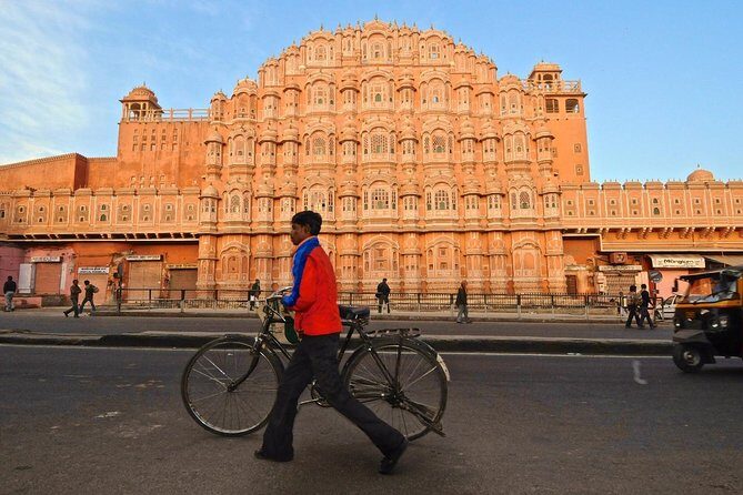 Exclusive North India with Varanasi (Delhi-Jaipur-Agra-Orcha-Kamasutra Temple) - A Deep Dive into the Experience