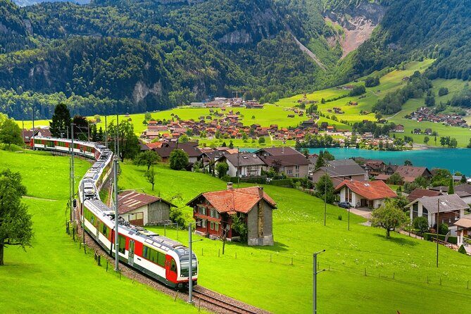 Exclusive Panoramic Train Journey though the Heart of Swiss - FAQ
