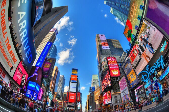 Exclusive Party Tour with Drinks in New York City - What Is the Tour All About?